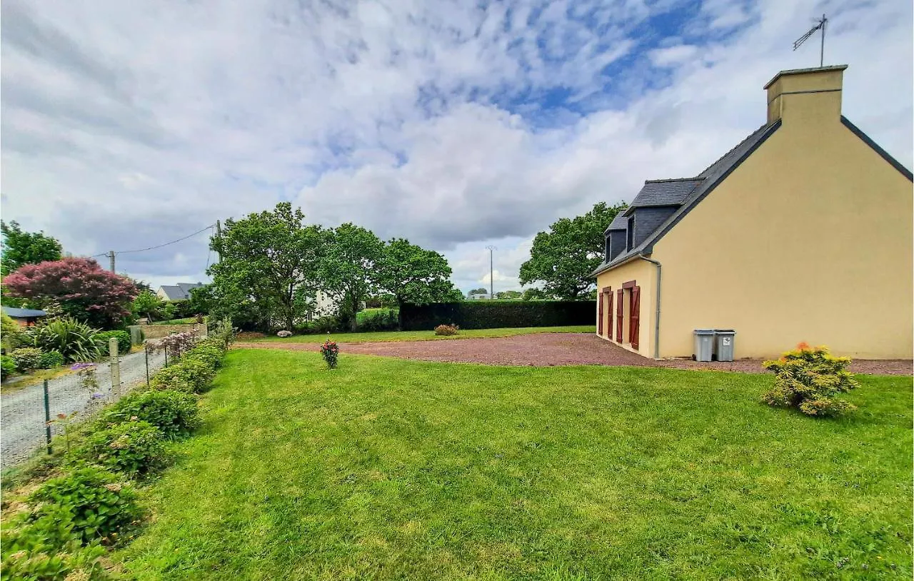 Holiday home 3 Bedroom Amazing Home In Plourivo France